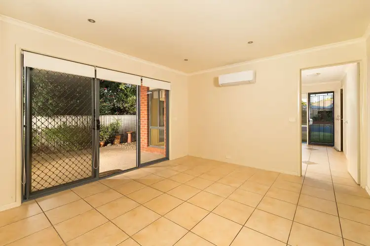 Sixth view of Homely house listing, 33 Cummings Street, Wodonga VIC 3690