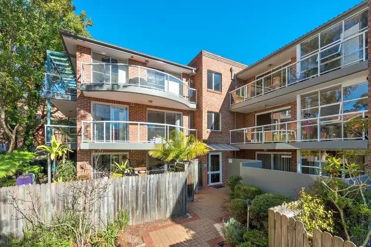Main view of Homely unit listing, 11/18-20 Linda Street, Hornsby NSW 2077