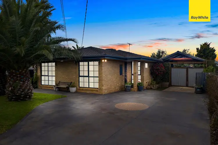 66 Marina Drive, Melton VIC 3337