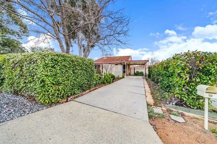 Second view of Homely house listing, 10 McIlwraith Close, Holt ACT 2615