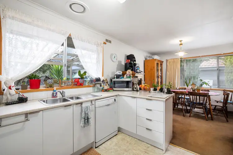 Fifth view of Homely house listing, 8 Form Street, Wendouree VIC 3355