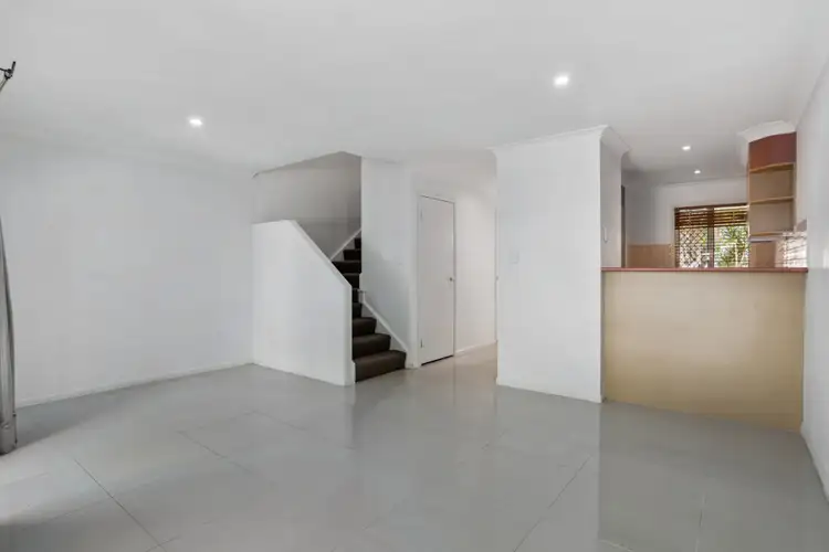 Fifth view of Homely townhouse listing, 9/206-208 Queen Street, Southport QLD 4215