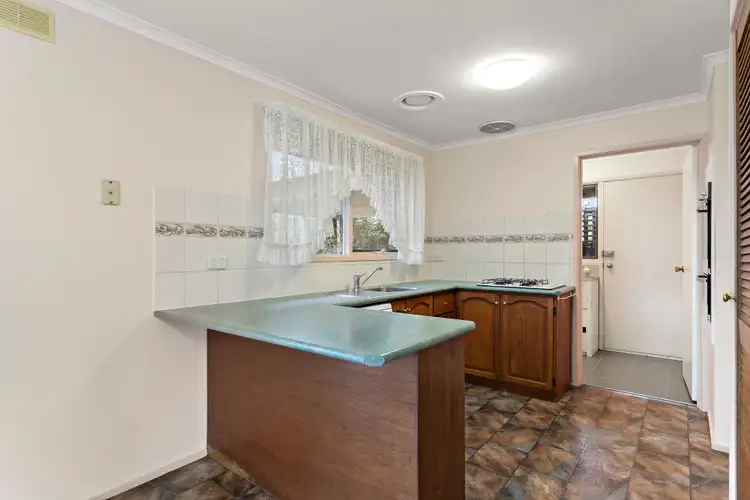 Fifth view of Homely house listing, 62 Bainbridge Close, Craigieburn VIC 3064