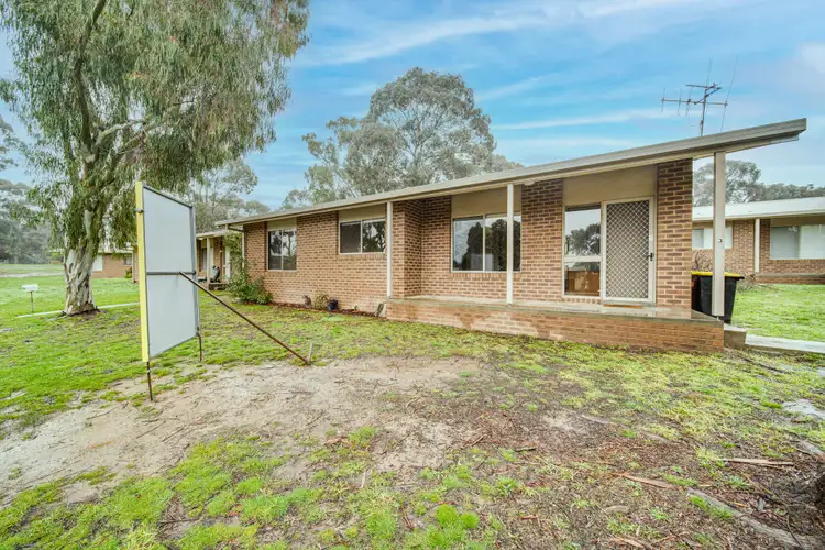 3/16 Aspinall Street, Golden Square VIC 3555