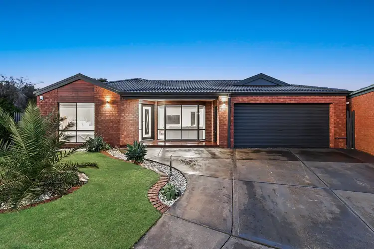 22 Balmaceda Court, Berwick VIC 3806