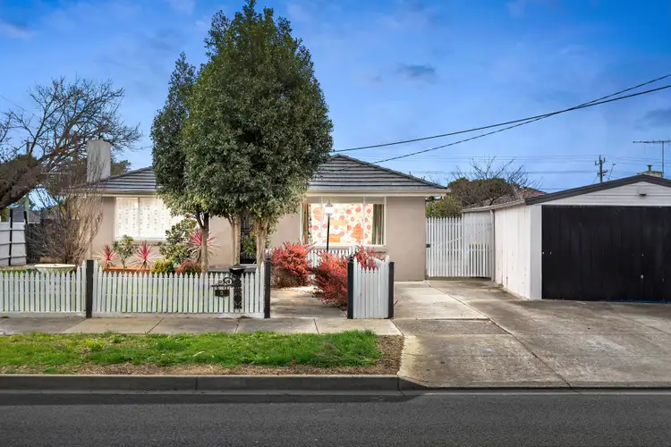 Main view of Homely house listing, 5 Hensley Road, Lalor VIC 3075