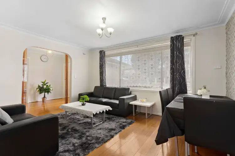 Third view of Homely house listing, 5 Hensley Road, Lalor VIC 3075