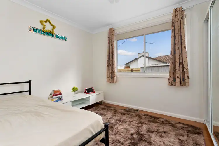 Sixth view of Homely house listing, 5 Hensley Road, Lalor VIC 3075