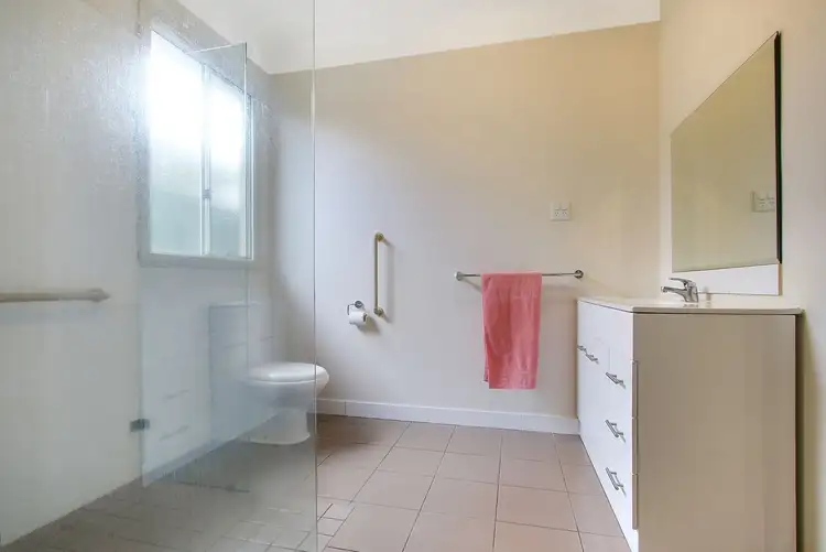 Sixth view of Homely house listing, 8 Sweetwater Drive, Henty NSW 2658