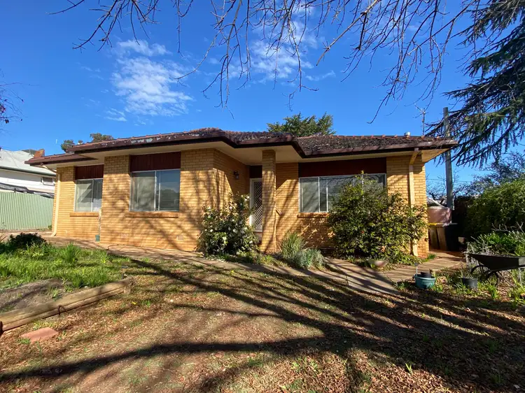62 Gordon Avenue, Griffith NSW 2680
