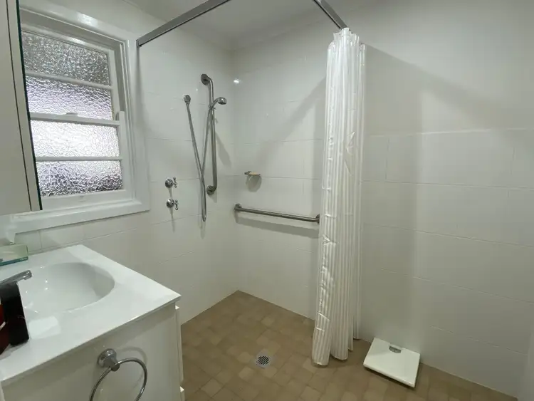 Seventh view of Homely house listing, 62 Gordon Avenue, Griffith NSW 2680