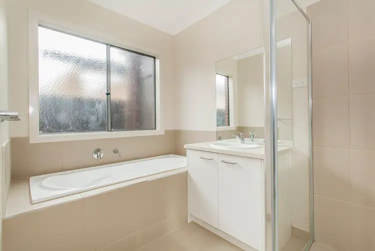 Fifth view of Homely house listing, 8 Jetstream Drive, Mernda VIC 3754