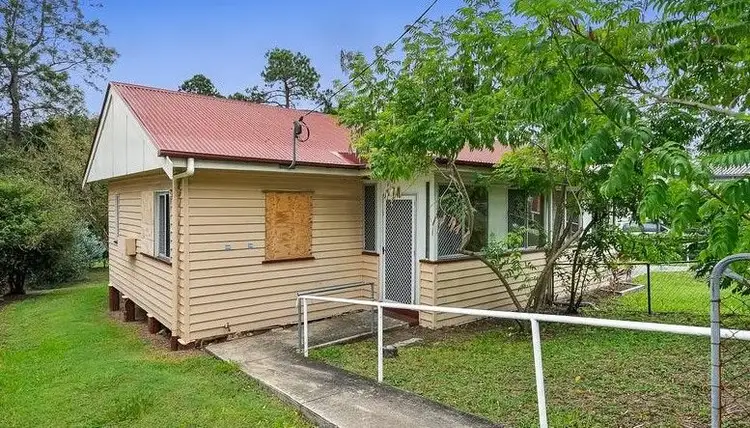 Main view of Homely semi-detached listing, 324 Nursery Road, Holland Park QLD 4121