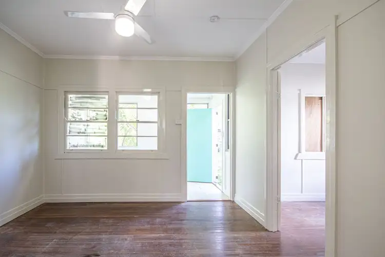 Third view of Homely semi-detached listing, 324 Nursery Road, Holland Park QLD 4121
