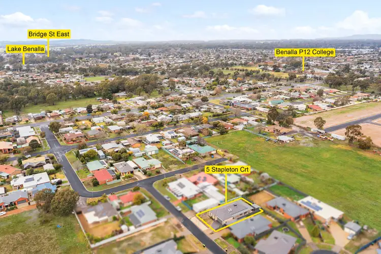 Second view of Homely house listing, 5 Stapleton Court, Benalla VIC 3672