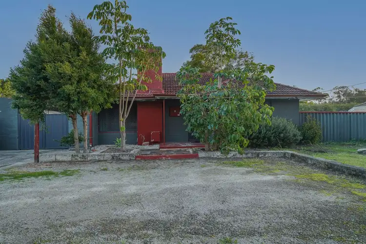 Second view of Homely house listing, 4 Tighe Street, Cloverdale WA 6105