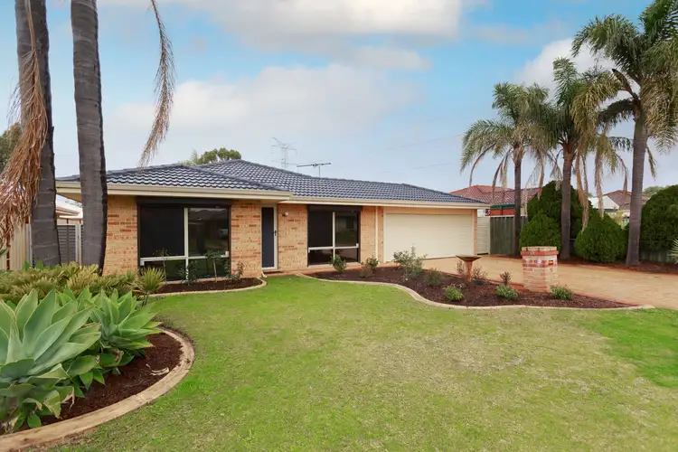 11 Pikes Close, Caversham WA 6055