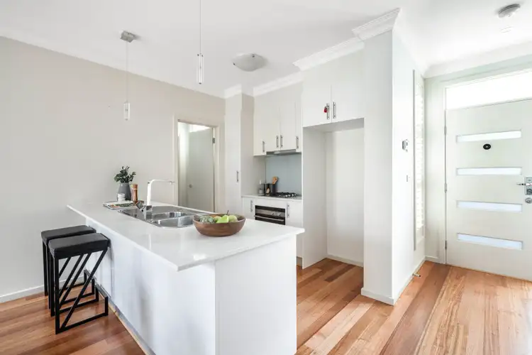 Sixth view of Homely townhouse listing, 2/26 Justin Avenue, Glenroy VIC 3046