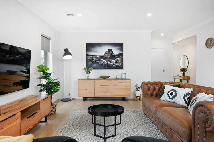 Fifth view of Homely house listing, 2 Wichita Grove, Lara VIC 3212