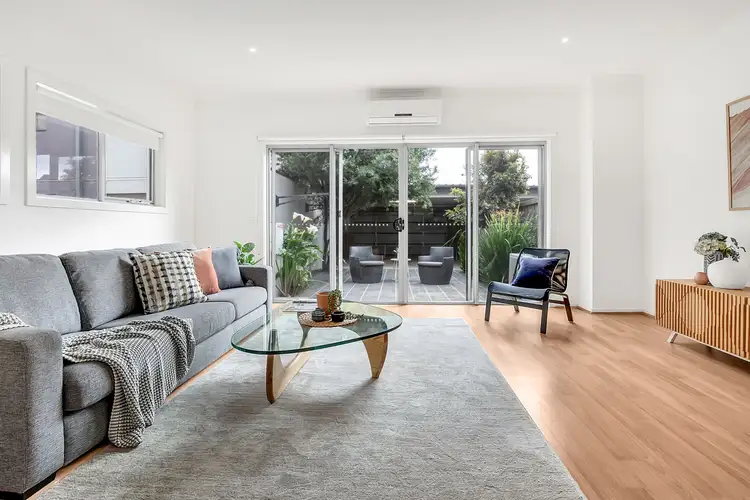 Third view of Homely house listing, 15 Alexander Circuit, Craigieburn VIC 3064