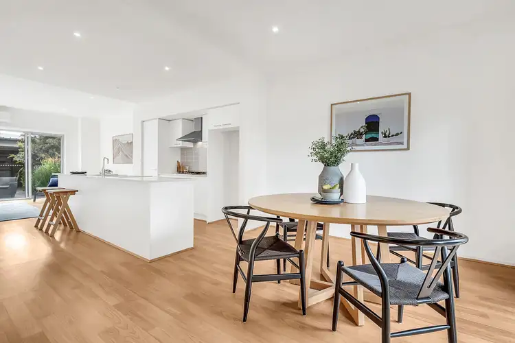 Fifth view of Homely house listing, 15 Alexander Circuit, Craigieburn VIC 3064