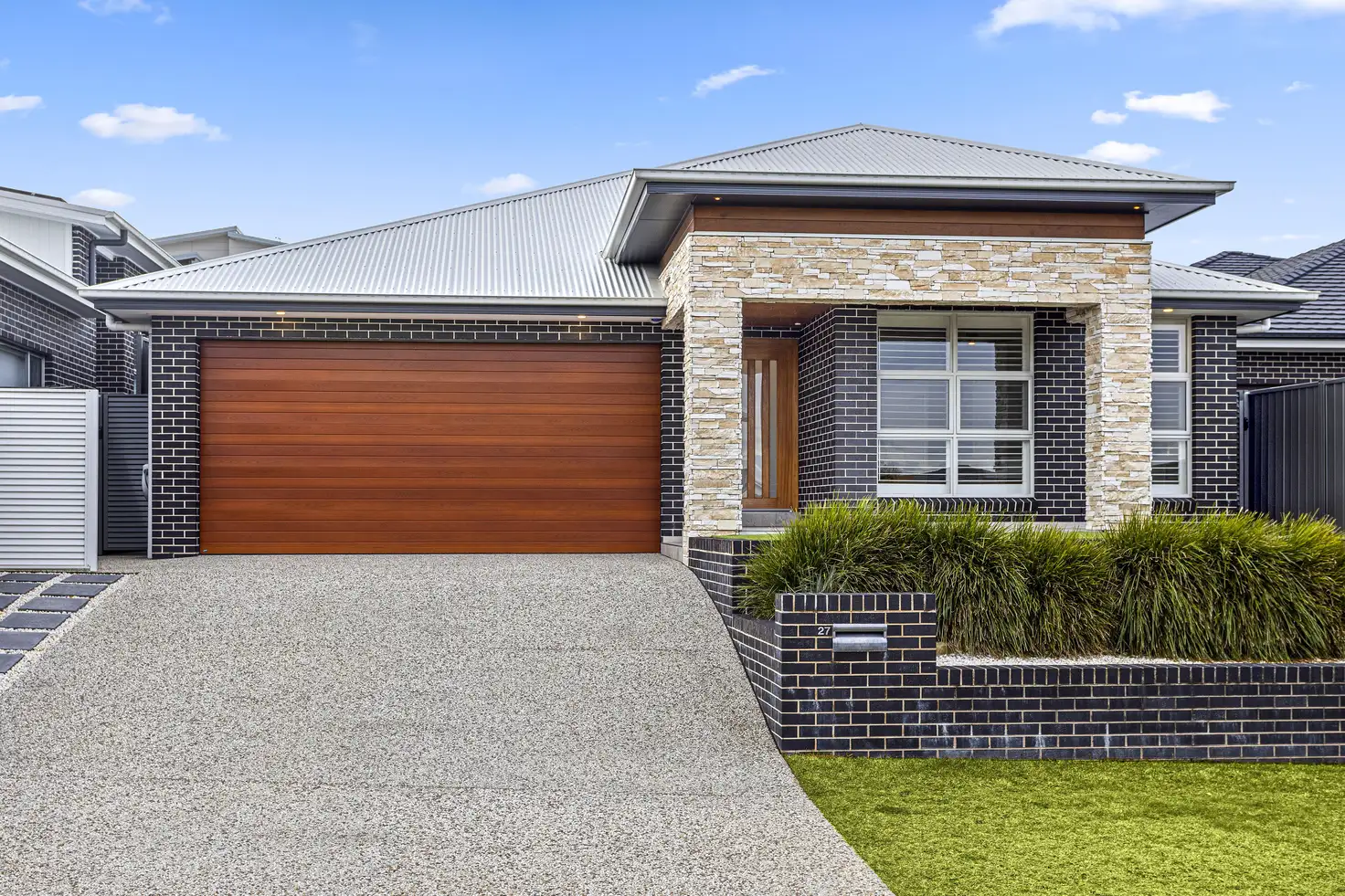 Main view of Homely house listing, 27 Elizabeth Circuit, Flinders NSW 2529
