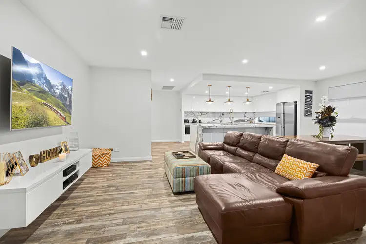 Fourth view of Homely house listing, 27 Elizabeth Circuit, Flinders NSW 2529