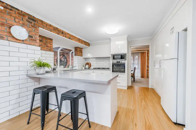 Fourth view of Homely house listing, 3 Tyntynder Close, Berwick VIC 3806