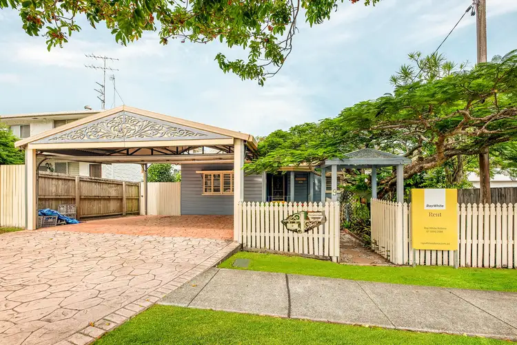9 Kerr Street, Southport QLD 4215