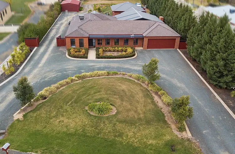 35 Chelsworth Drive, Echuca VIC 3564