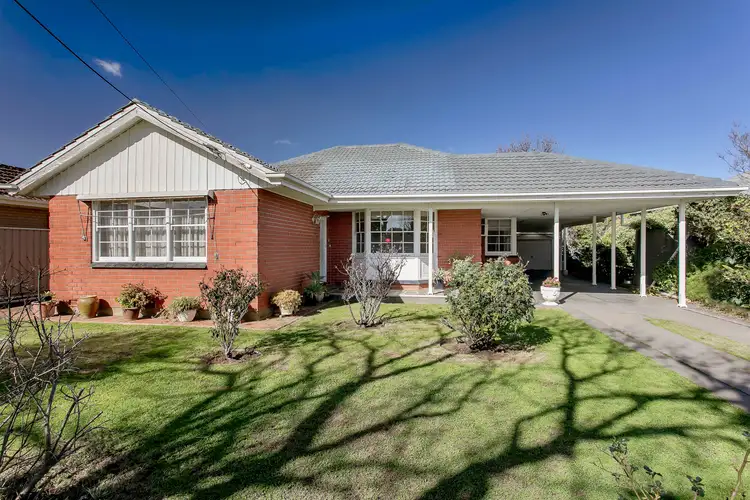 7 William Road, Vale Park SA 5081