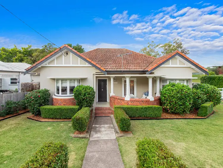 19 Otonga Road, Ashgrove QLD 4060