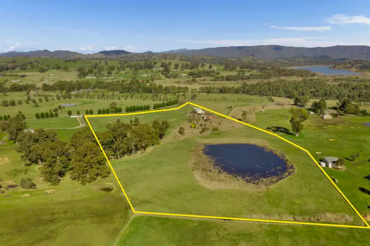 Second view of Homely house listing, 7 Campbells Lane, Mansfield VIC 3722