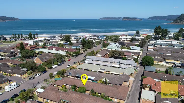 Main view of Homely villa listing, 4/31-33 South Street, Umina Beach NSW 2257