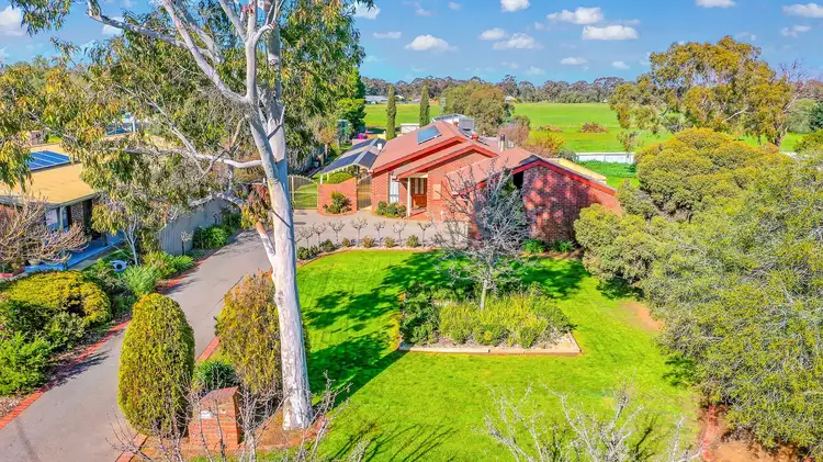 21 Fuller Avenue, Rochester VIC 3561