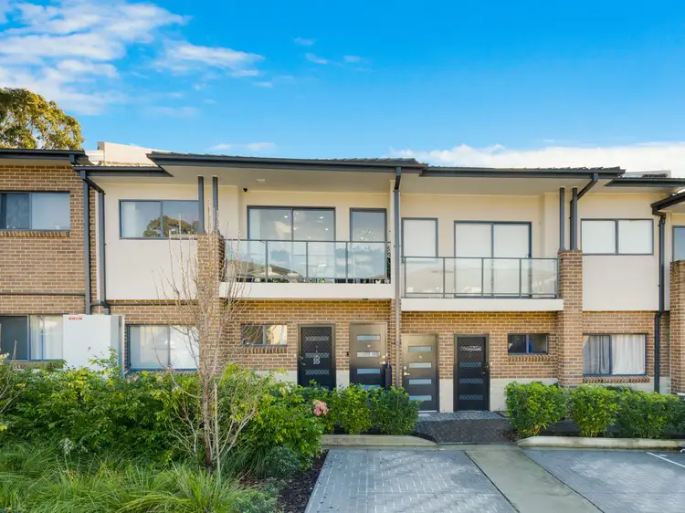 Main view of Homely unit listing, 16/26-28 Third Avenue, Macquarie Fields NSW 2564