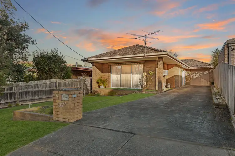 102 Fifth Avenue, Rosebud VIC 3939