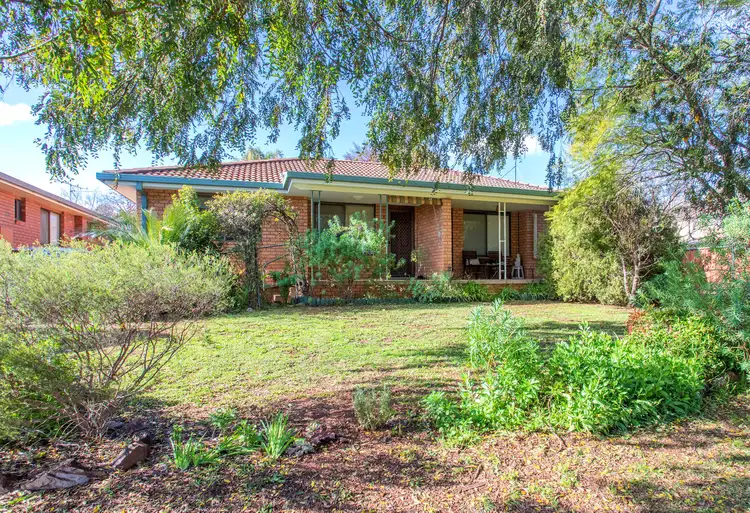1B Hanna Street, Cowra NSW 2794