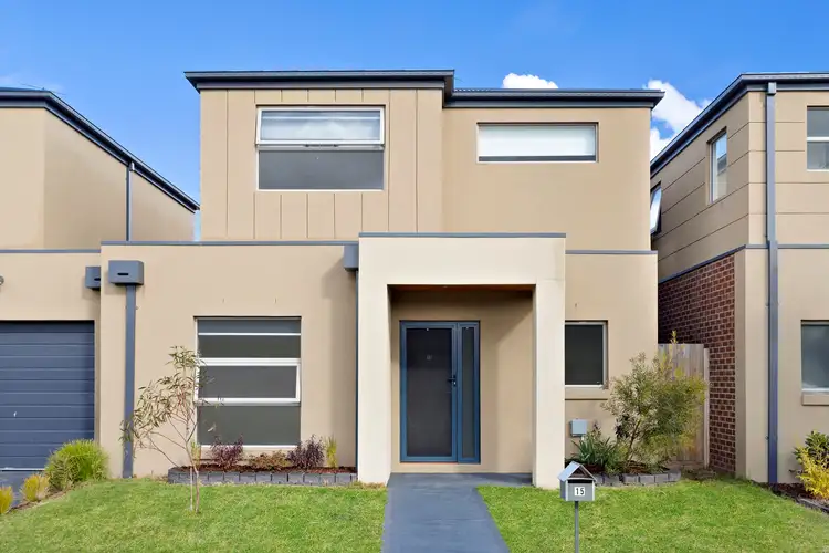 15 Mulwala Drive, Doreen VIC 3754