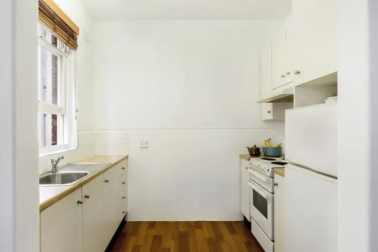 Third view of Homely studio listing, 9/3 Barncleuth Square, Potts Point NSW 2011