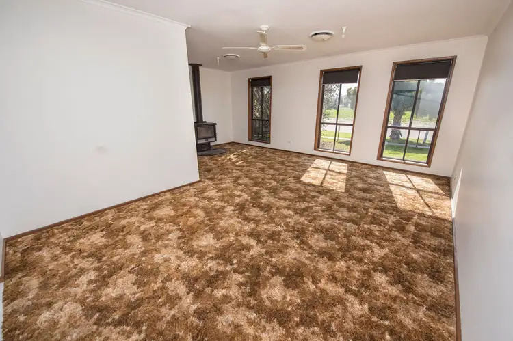 Second view of Homely house listing, 33 Arnoldt Street, Swan Hill VIC 3585