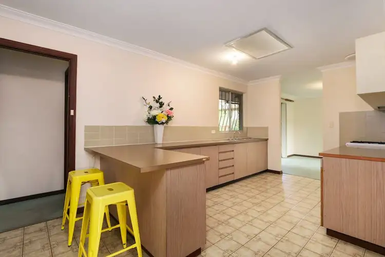 23 Aleppo Drive, Kardinya WA 6163
