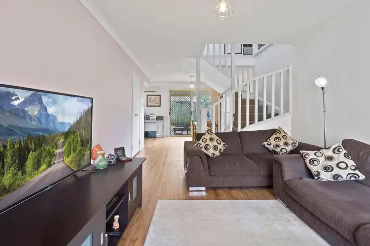 11/6 Samanthas Way, Slacks Creek QLD 4127