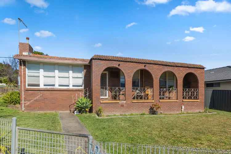 7 Barellan Avenue