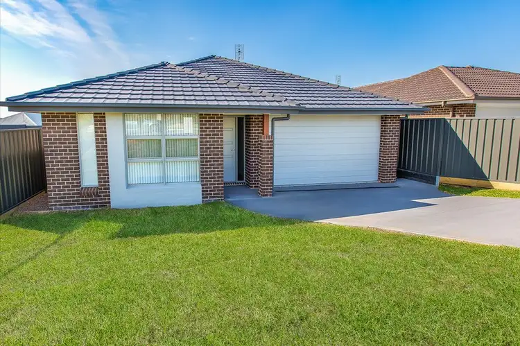 19 Fin Street, Teralba NSW 2284