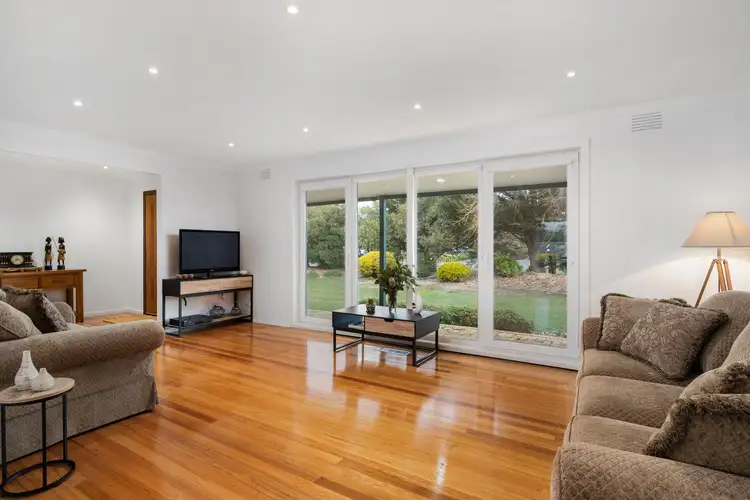 Fifth view of Homely house listing, 1/29 White Avenue, Romsey VIC 3434