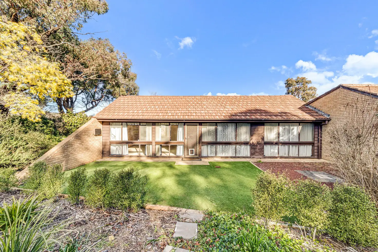 Main view of Homely townhouse listing, 5 Neworra Place, Giralang ACT 2617