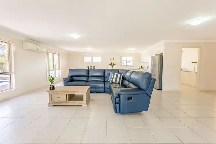 Seventh view of Homely house listing, 14 Birch Drive, Emerald QLD 4720