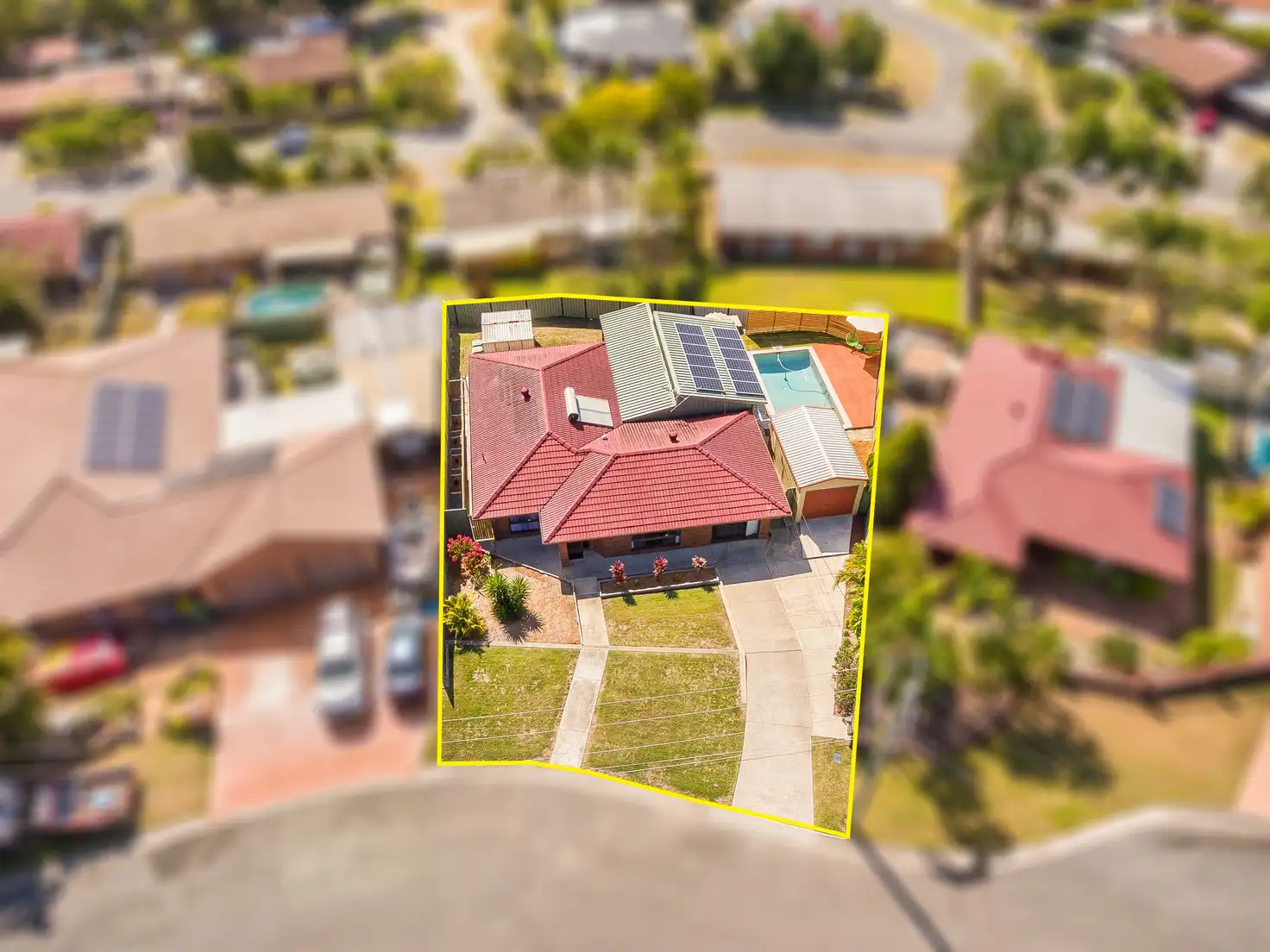 Main view of Homely house listing, 10 Lintrose Court, Edens Landing QLD 4207