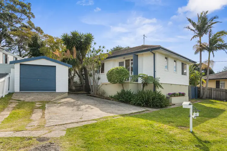 4 Willawa Place, Koonawarra NSW 2530